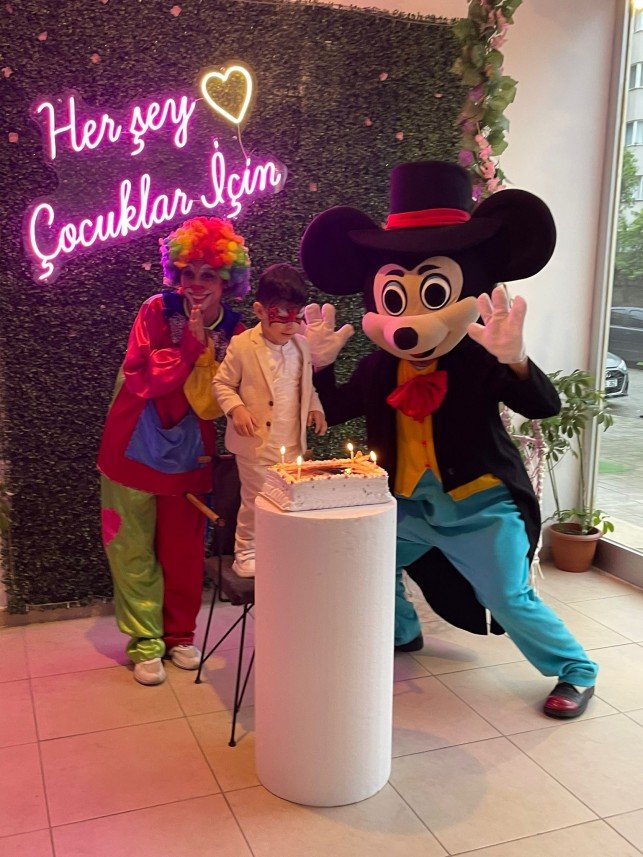 Rize Hayaller Tiyatrosu 