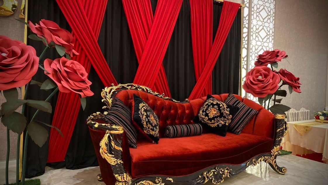 Sahne Royal