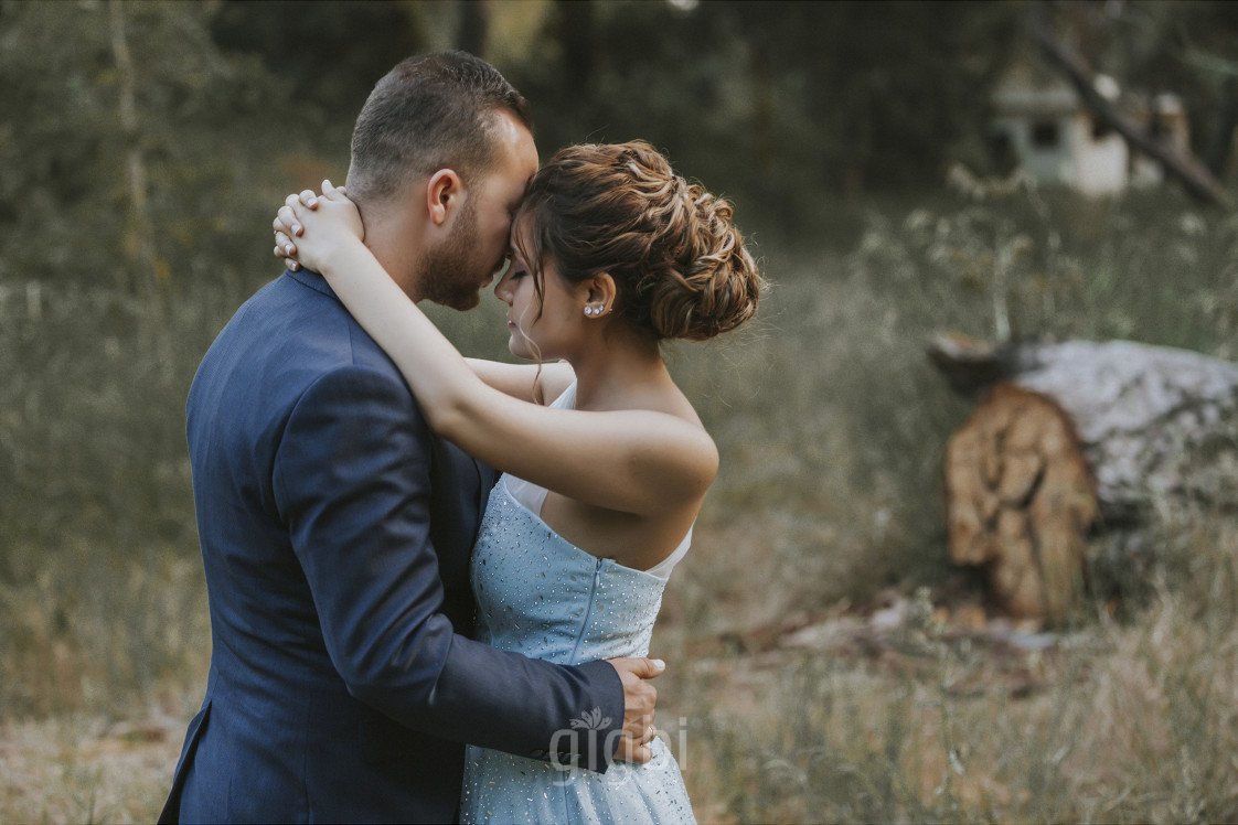 S. & E. T. Photography