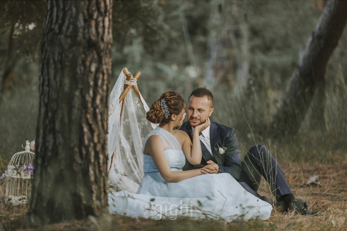 S. & E. T. Photography