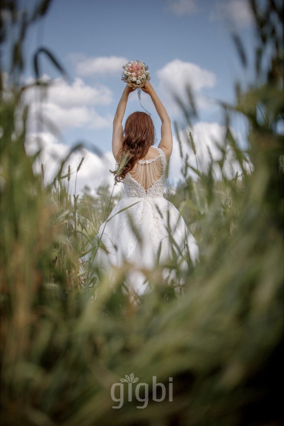 S. & E. T. Photography