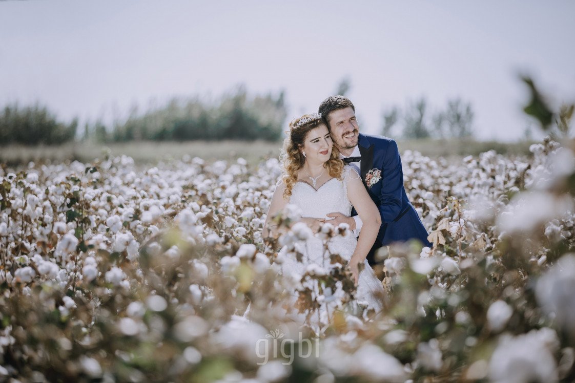 S. & E. T. Photography