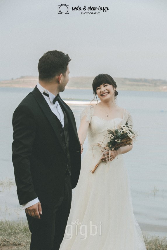 S. & E. T. Photography