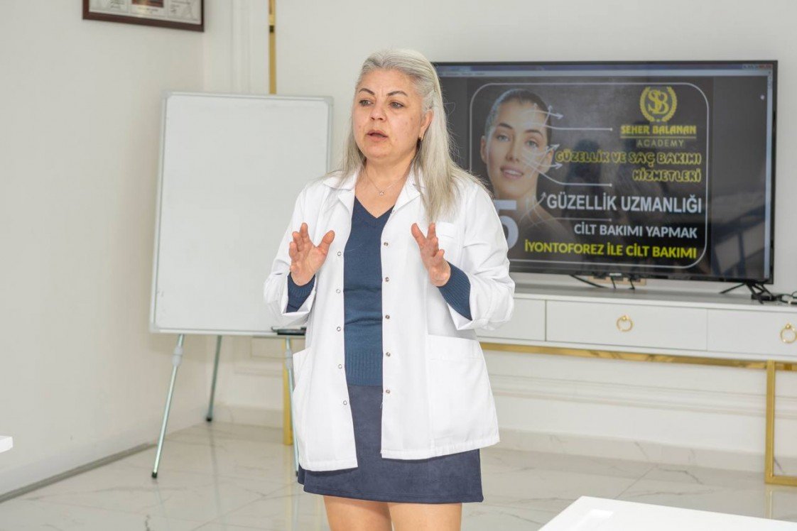 Seher Balanan Kalıcı Makyaj