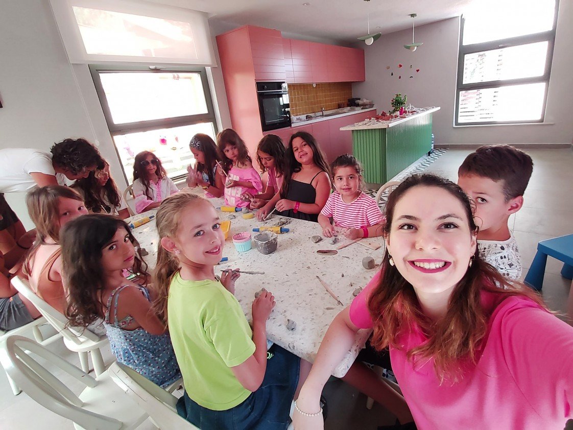 İ. Selen Ustun