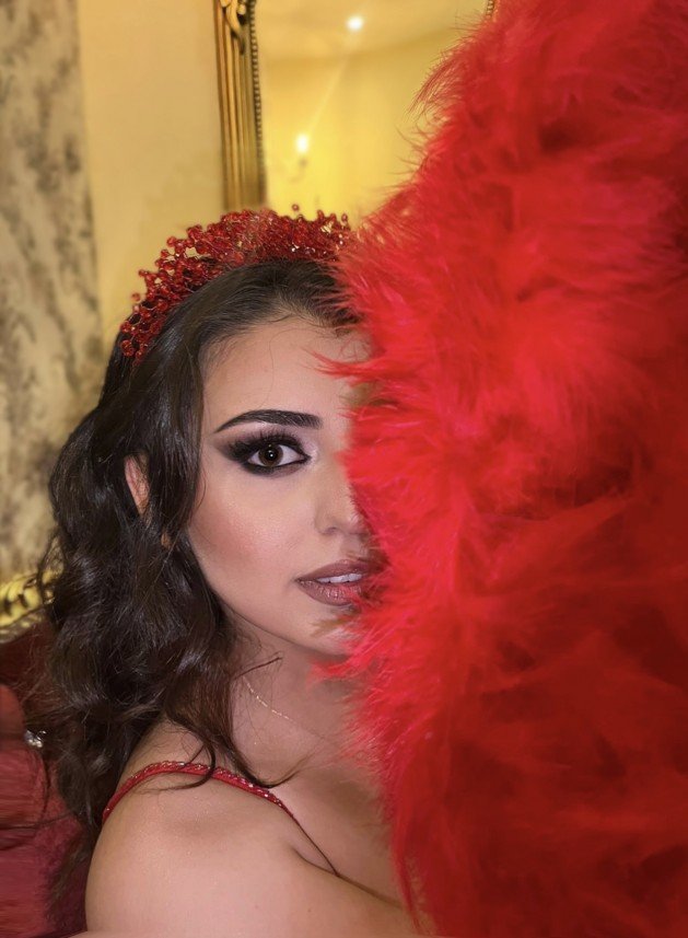 Sevim Bekel Makeup Artist