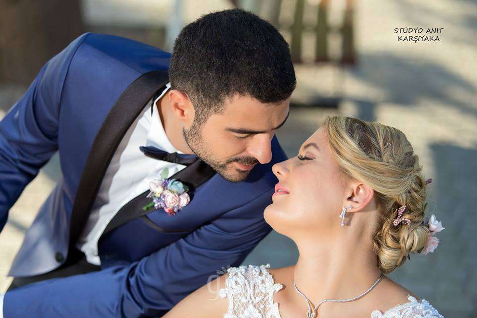 Stüdyo Anıt
