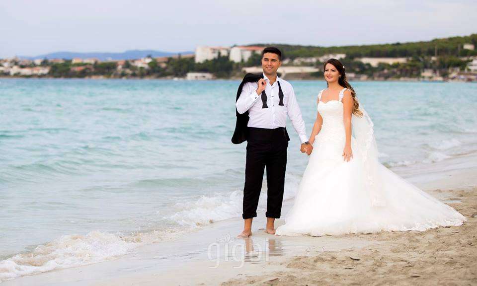 Stüdyo Anıt