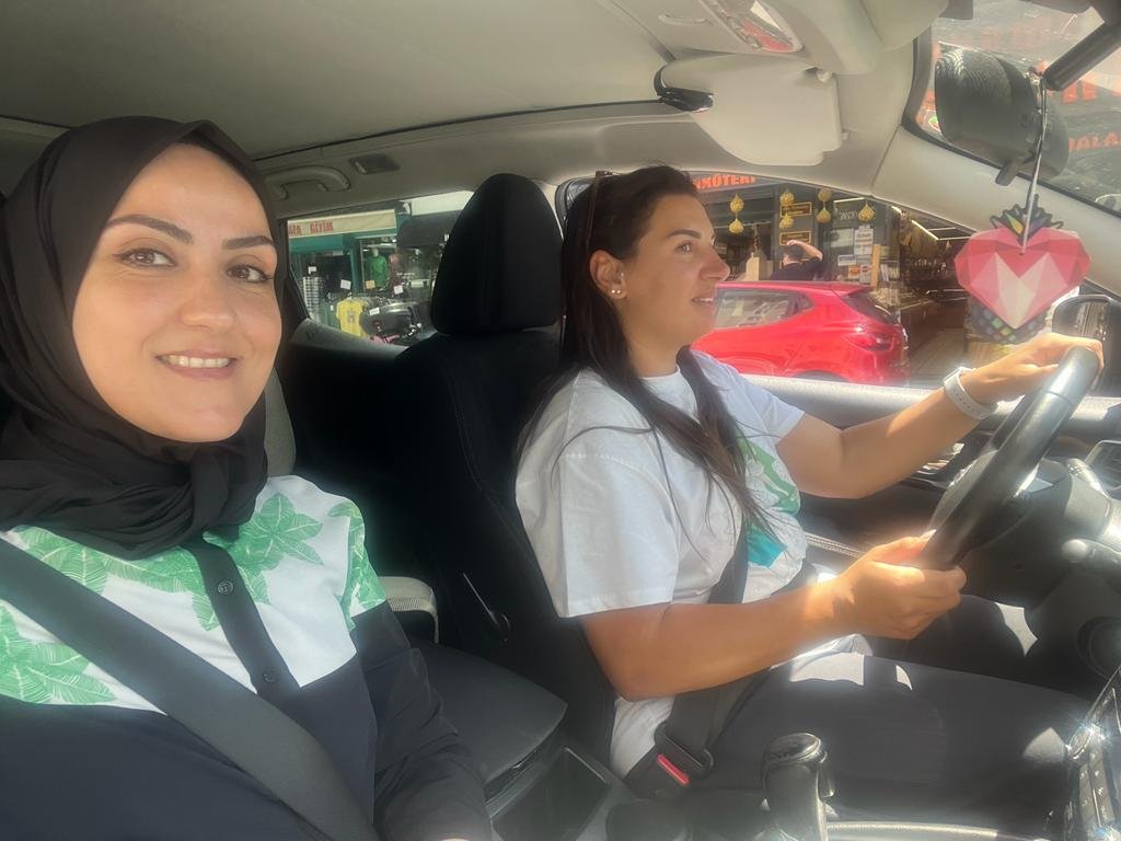 Sürücü Eğitmeni Seda