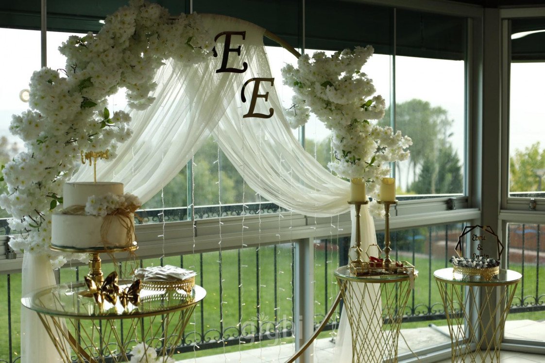 S. EVENTS & ORGANIZATION