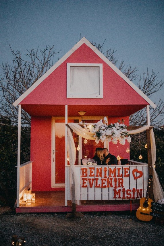 S. EVENTS & ORGANIZATION