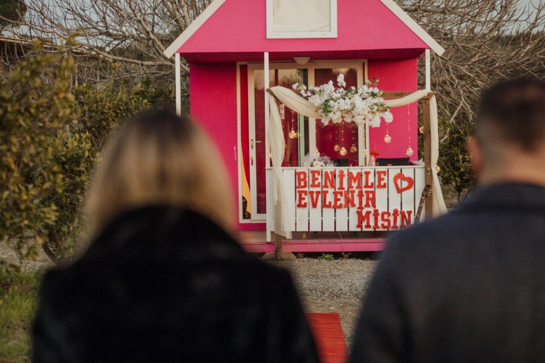 S. EVENTS & ORGANIZATION