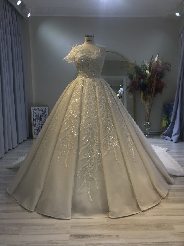 Taner Ertan Bridal Boutique 