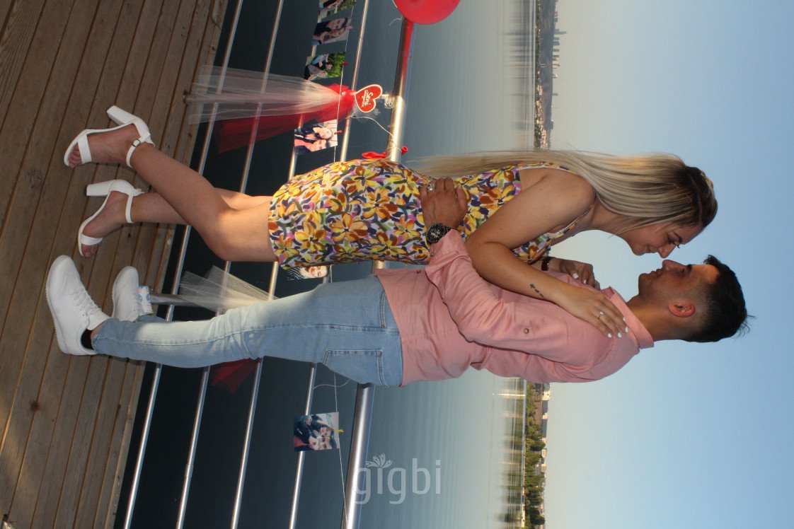 Teknede Evlenme Teklifi Ankara