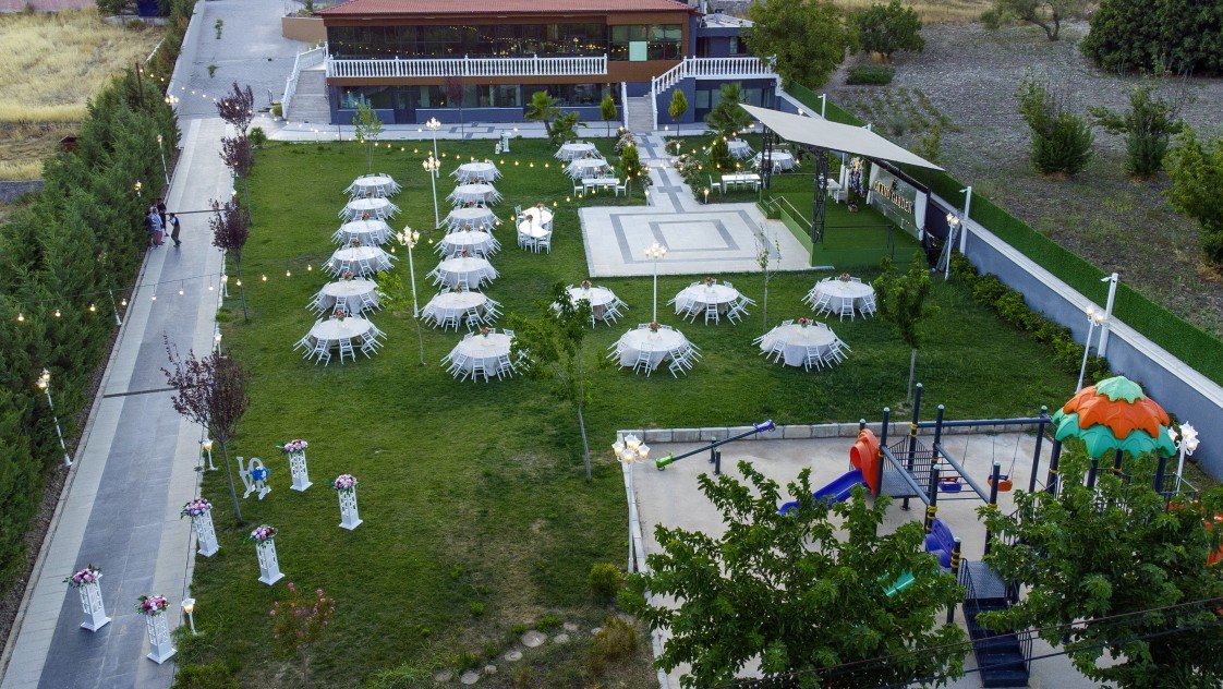 The Grand Garden Event Hall