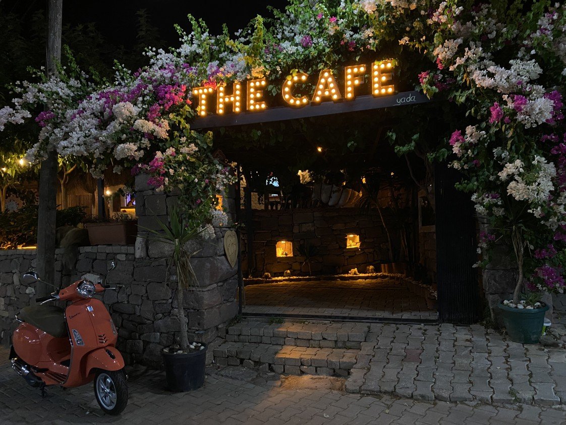 The Local Cocktail Bar