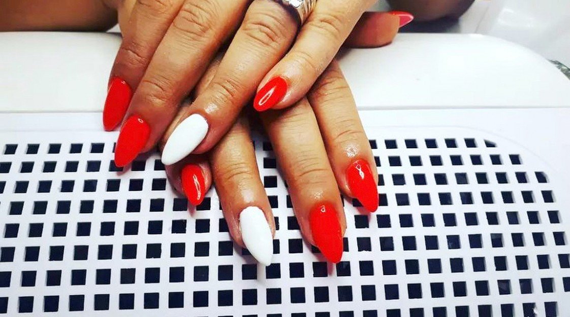 Tuğçe Can Beauty Center