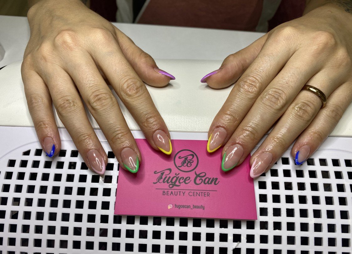 Tuğçe Can Beauty Center