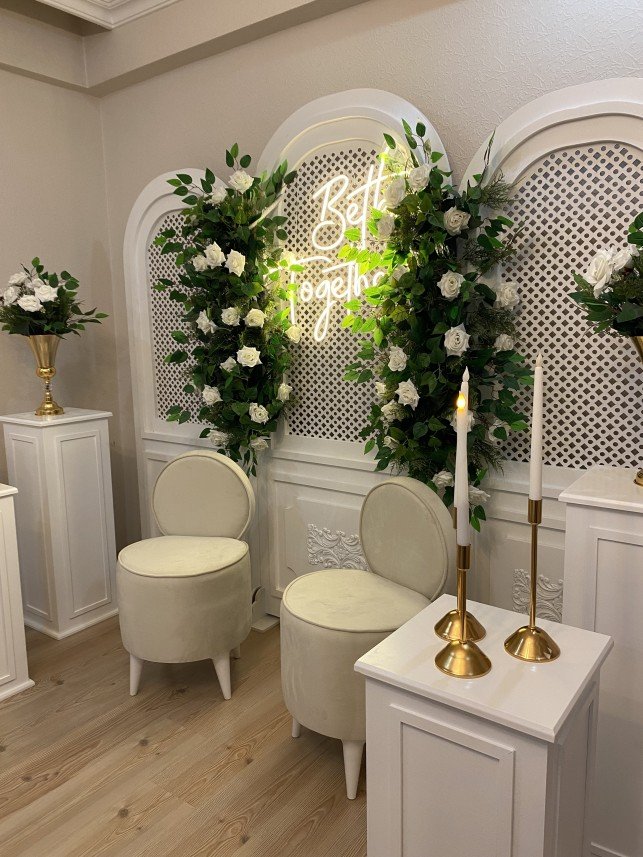 White and Night Organizasyon