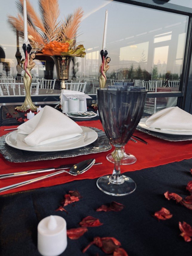 White and Night Organizasyon