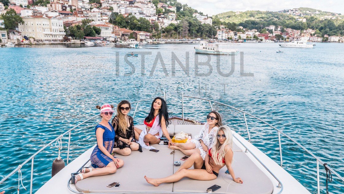 Yacht İstanbul