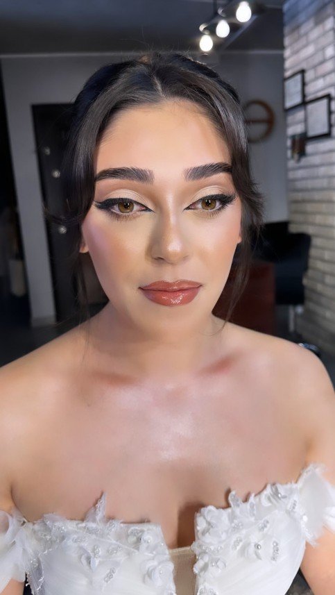 Yağmur Araz