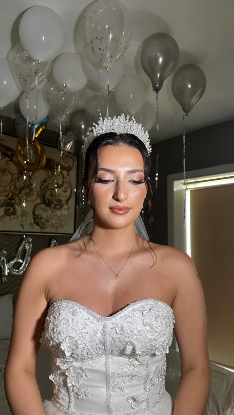 Yağmur Araz