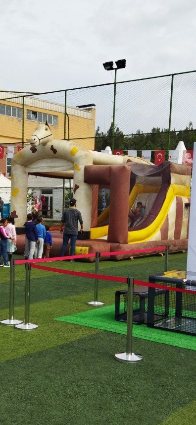 Gaziantep Emek Şişme Oyun Park