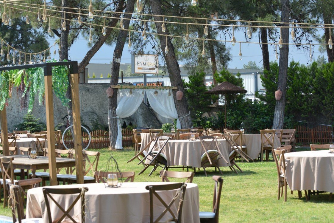 Yaprak Kır Düğün Salonu