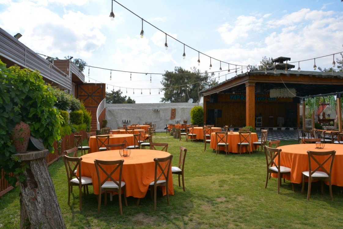 Yaprak Kır Düğün Salonu
