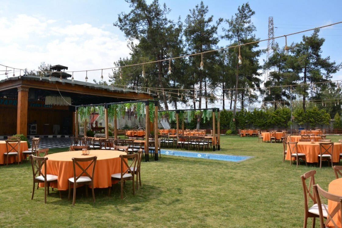 Yaprak Kır Düğün Salonu