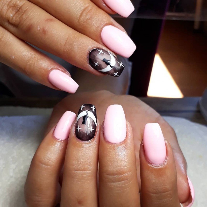 Yeşim'in Tırnak Atölyesi