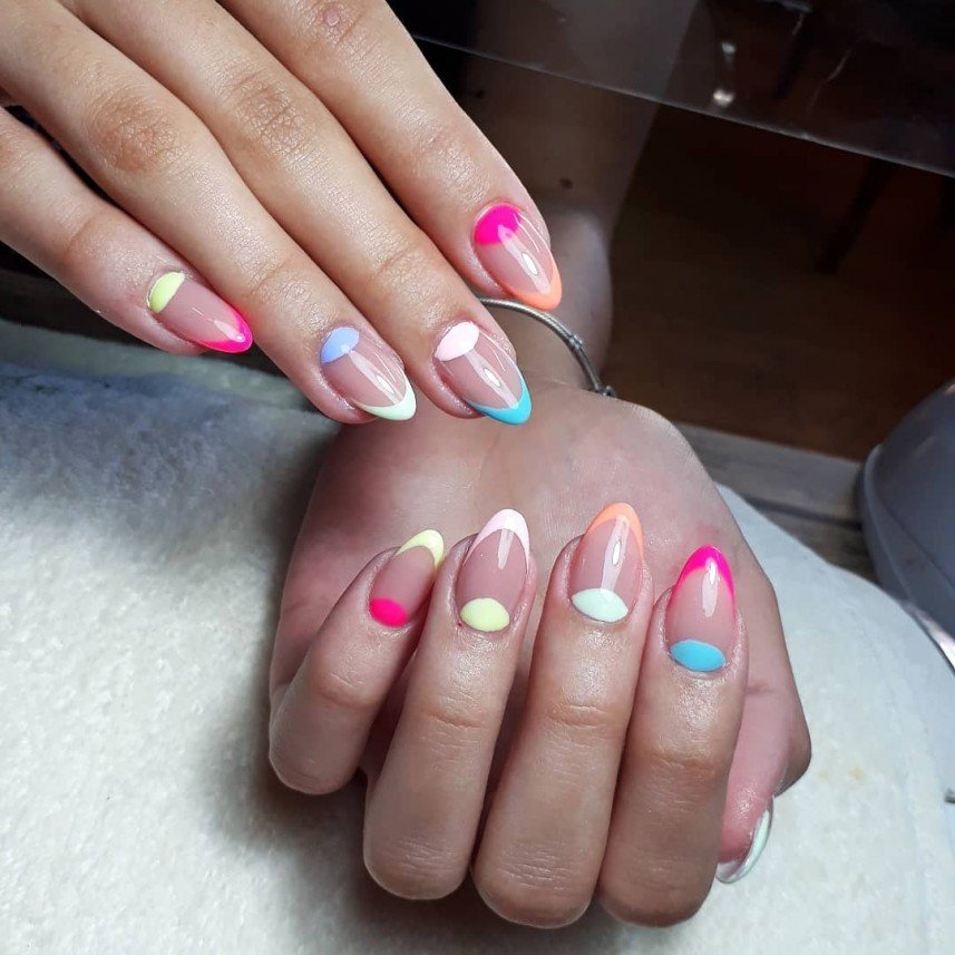 Yeşim'in Tırnak Atölyesi