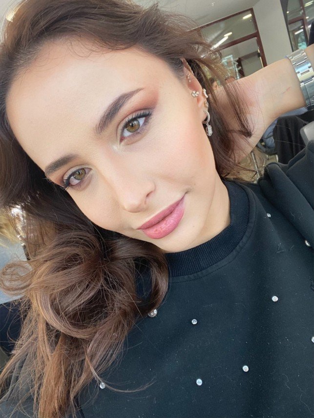 Yüsra Coşkunsu Makeup