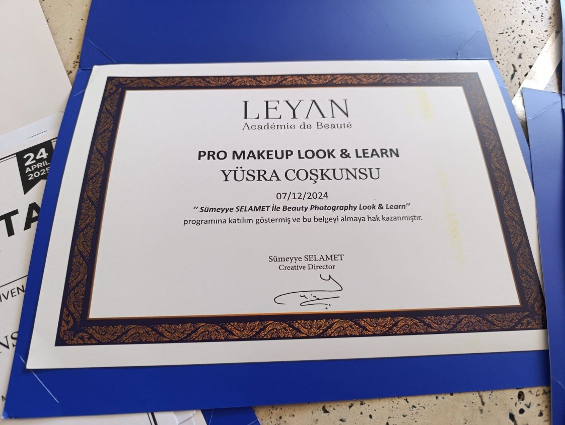 Yüsra Coşkunsu Makeup