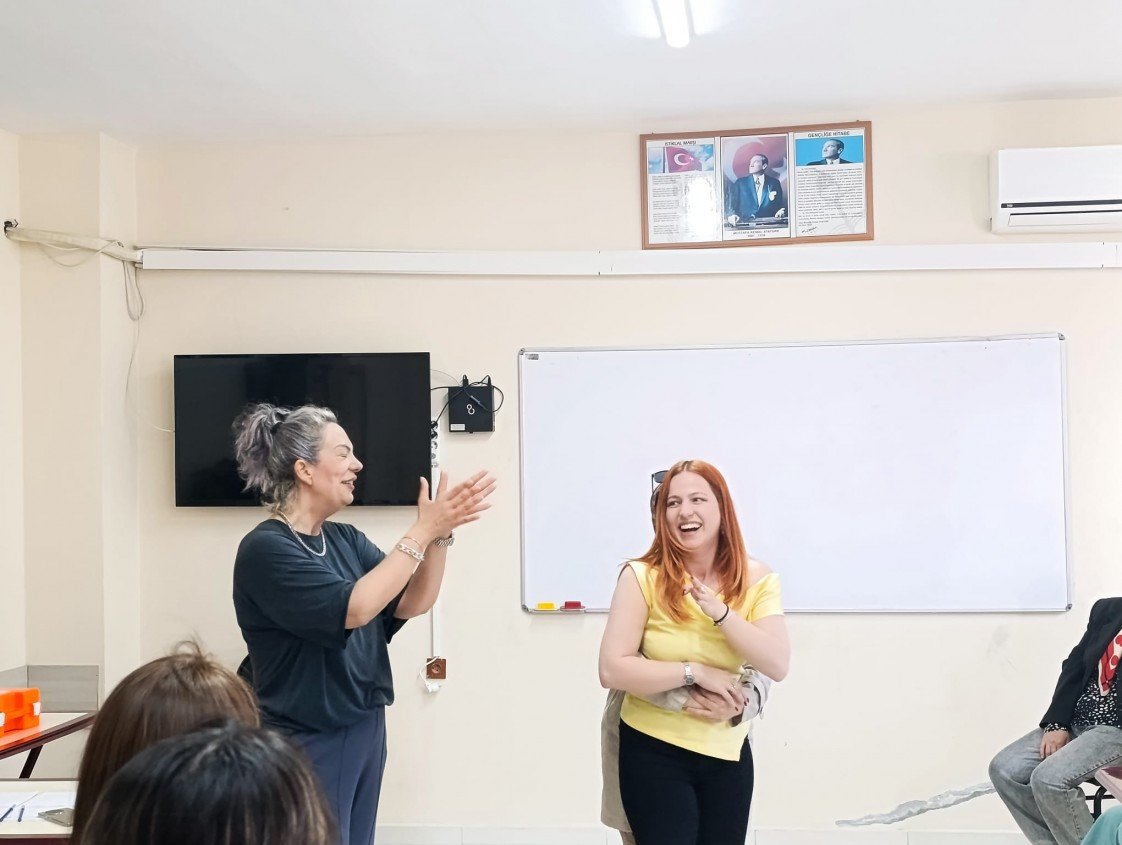 Zehra Neslihan Eriş