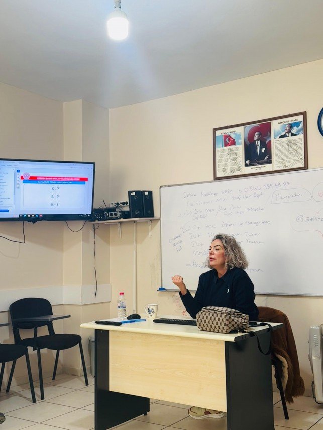 Zehra Neslihan Eriş