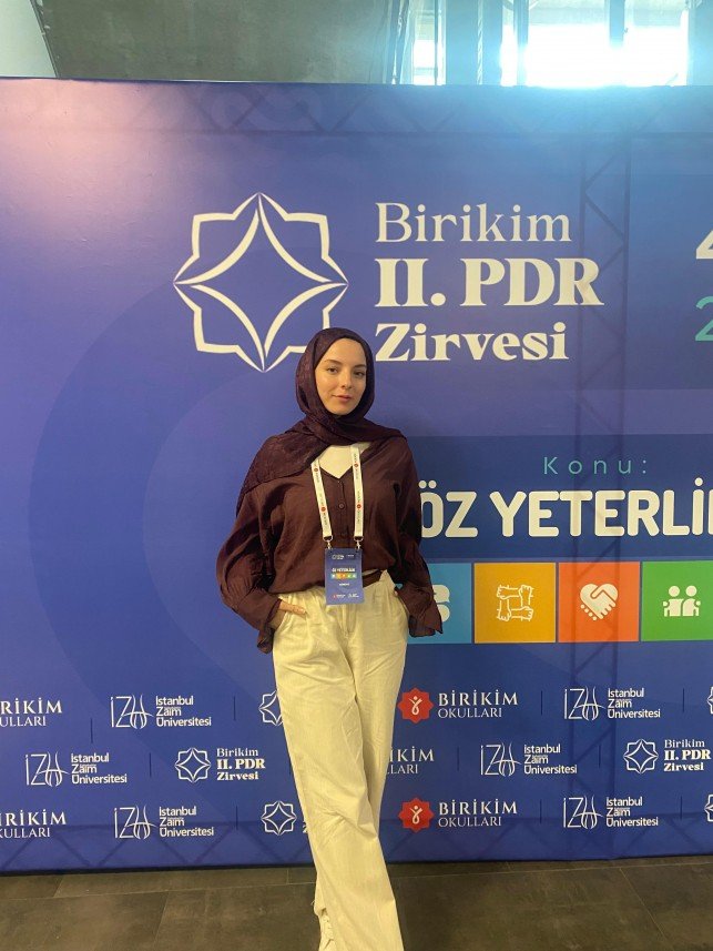 Zeynep Ayna