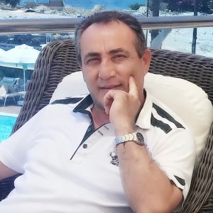 Adem Kayacı