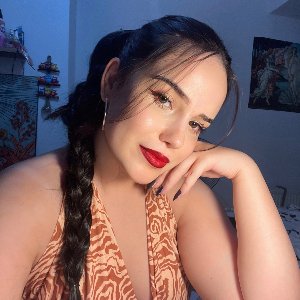 Buse Ayhan
