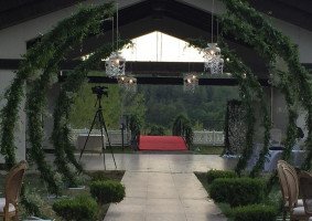 By Berk Wedding & Party