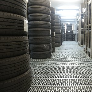 Duranlar Lastik Ve Oto Hizmetleri