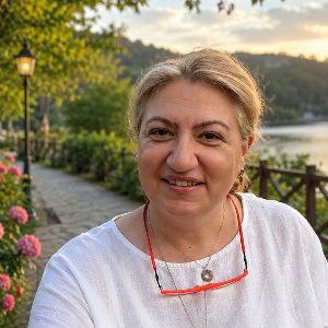 Esra Ertan