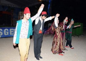 Hacıvat Karagöz Çocuk ve Orta Oyunu