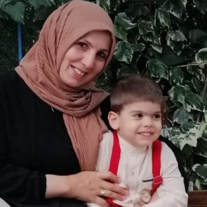 Kübra Esra Sayın
