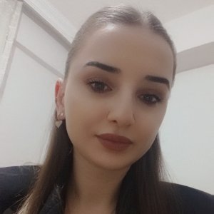 Kübra K.