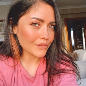 Make Up Artist Sinem