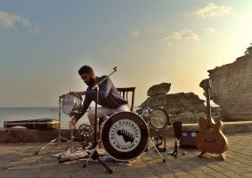 Metin Önderoğlu One Man Band