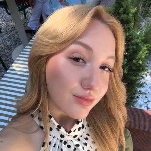 Diyetisyen Miray Cömert