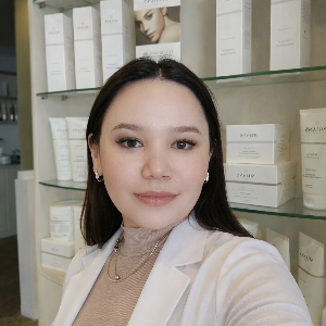 Nilüfer Çınar